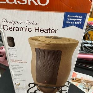 Lasko Designer Series Ceramic Heater